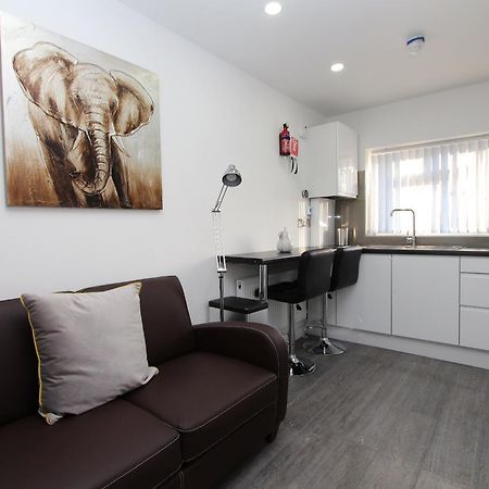 Bluegreen Suites Edgware Ngoại thất bức ảnh