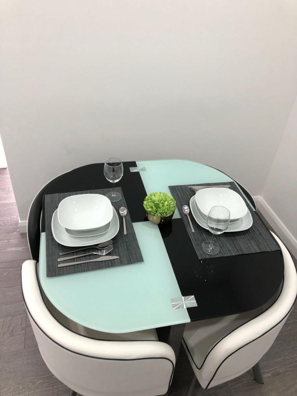 Bluegreen Suites Edgware Ngoại thất bức ảnh
